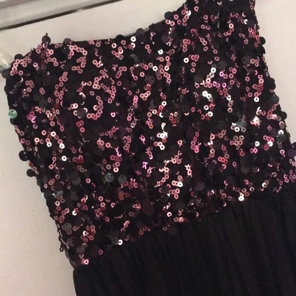 Cute semi Formal Black sequin dress